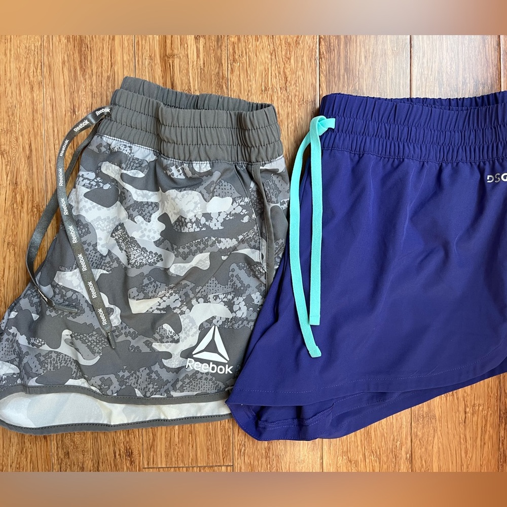 Reebok DSG bundle Womens Athletic Shorts size medium